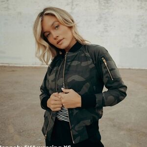 Albion Fit Camo Bomber Jacket Size XS